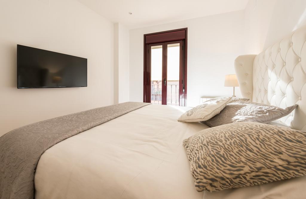 Downtown Urban Apartment Madrid Bagian luar foto